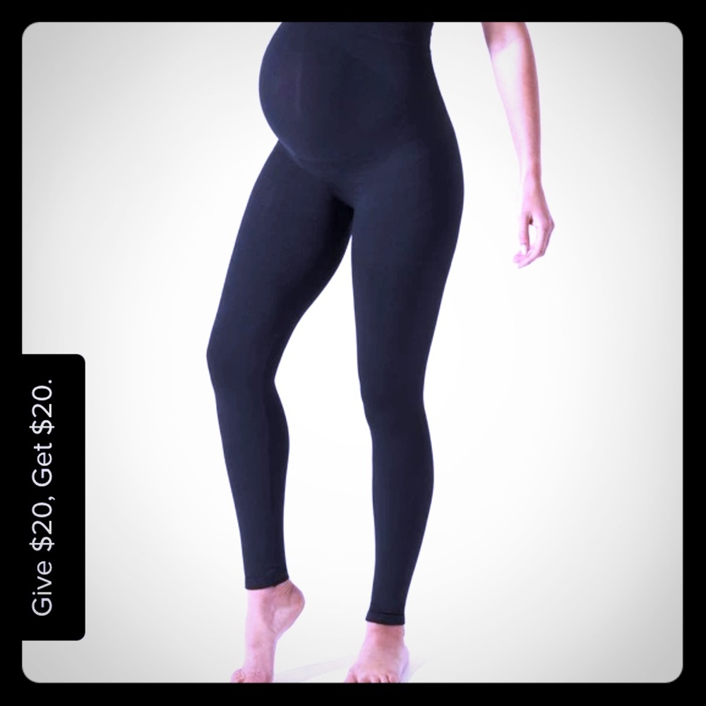 4 pairs of Blanqi Maternity leggings